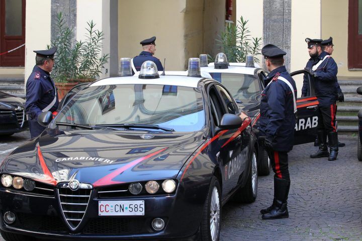 arresti camorra napoli racket