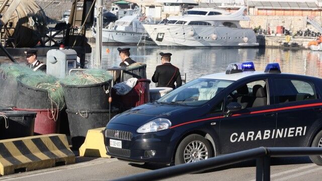 arresto porto ischia