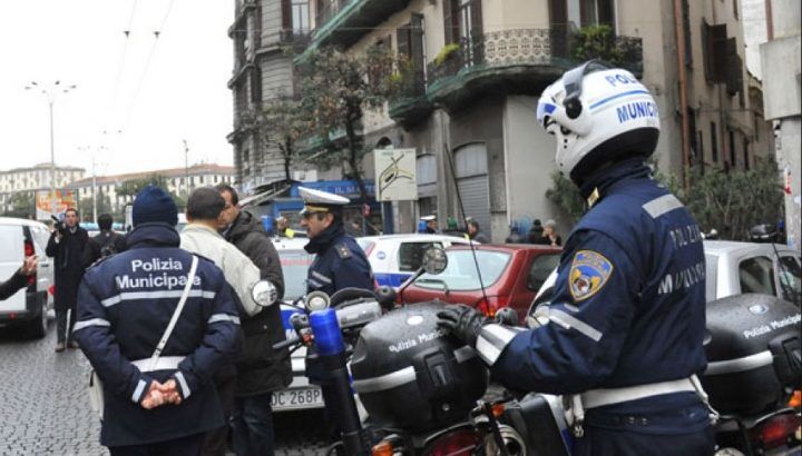 polizia municipale napoli incidente