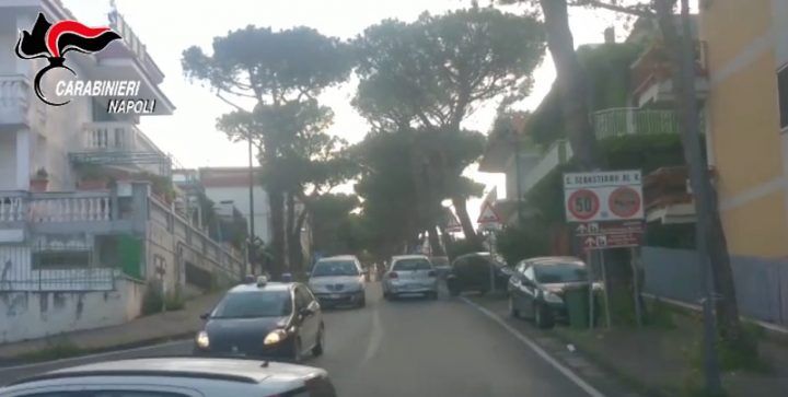 san sebastiano al vesuvio arresti clan piscopo carabinieri travestiti operai