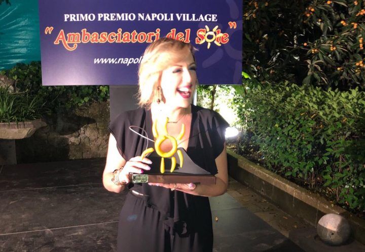 c'era una volta vince premio napoli villag