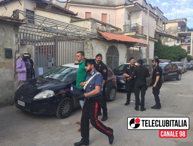 blitz licola carabinieri