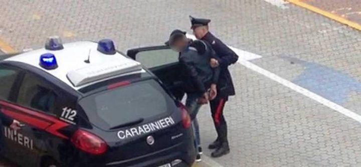 arresti spacciatori giugliano marano