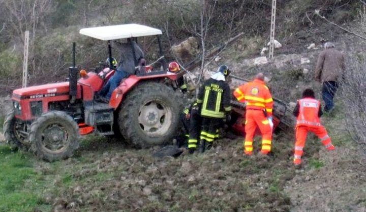 trattore investe e uccide ex vigile del fuoco