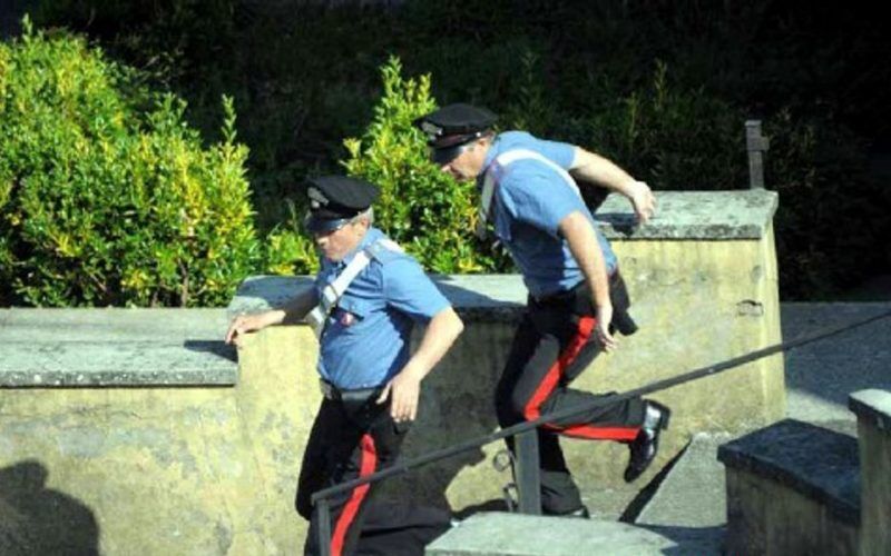 carabinieri arrestato monteruscello auto rubata