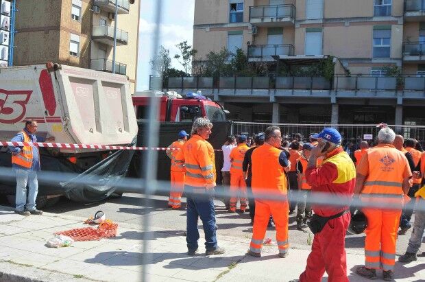 operaio morto aci sant'antonio