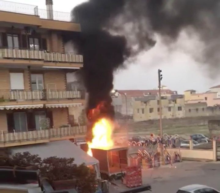 incendio camion giugliano