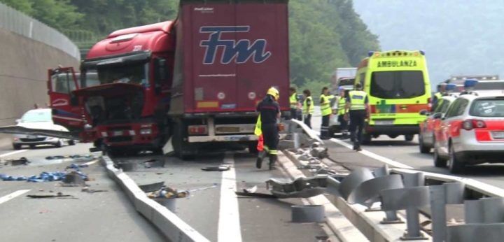 incidente lamezia terme morto a2