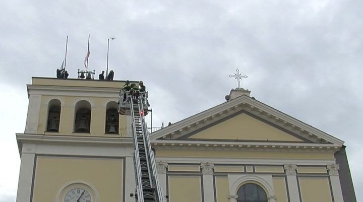 parete festa alzabandiera maria santissima della rotonda teleclubitalia