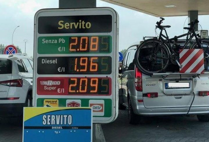 benzina aumento autostrada