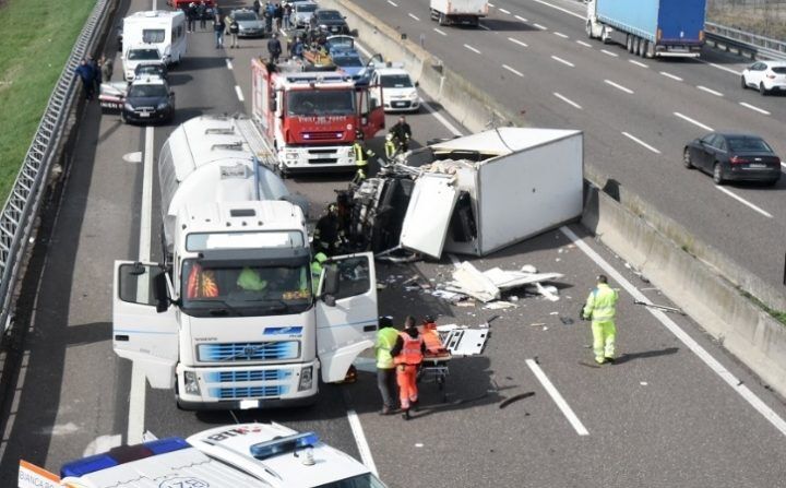 incidente a14 morto