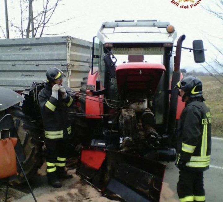 mezzano morto schiacciato trattore