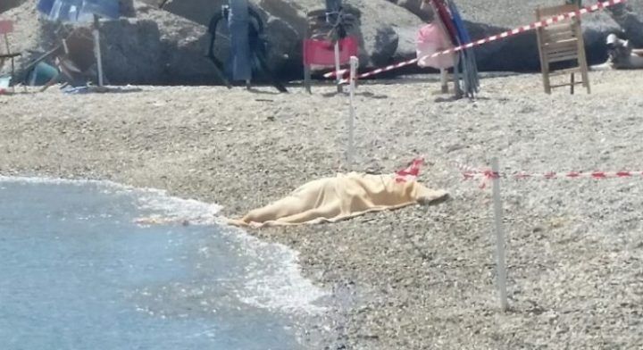 taranto donna trovata morta lungomare