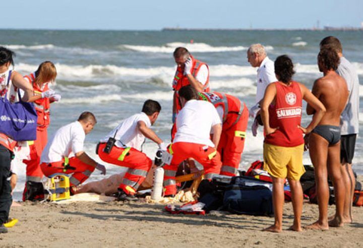 castellabate morto spiaggia