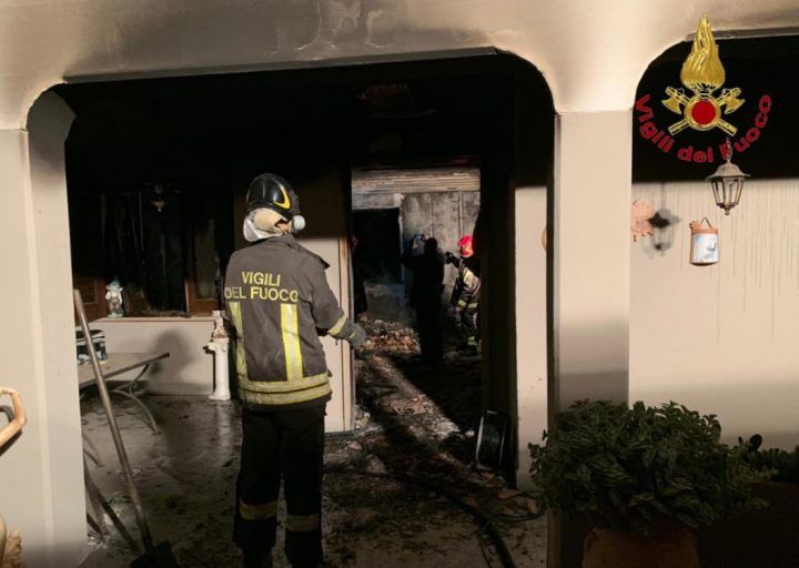 avellino incendio ustionato