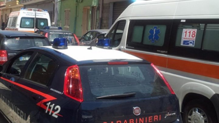 morto in casa castel volturno via sassari