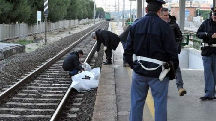 battipaglia sapri ucciso ragazza san varco di eboli treno