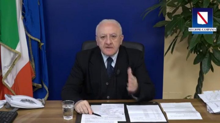 campania De Luca in diretta