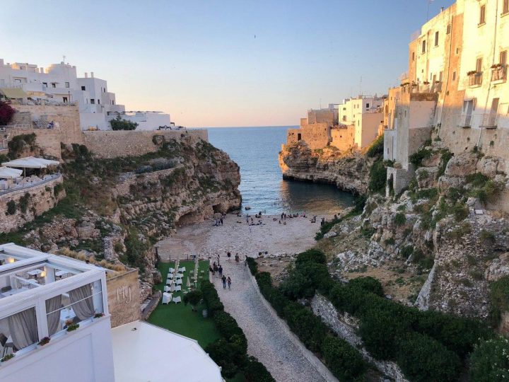 cade scogliera polignano