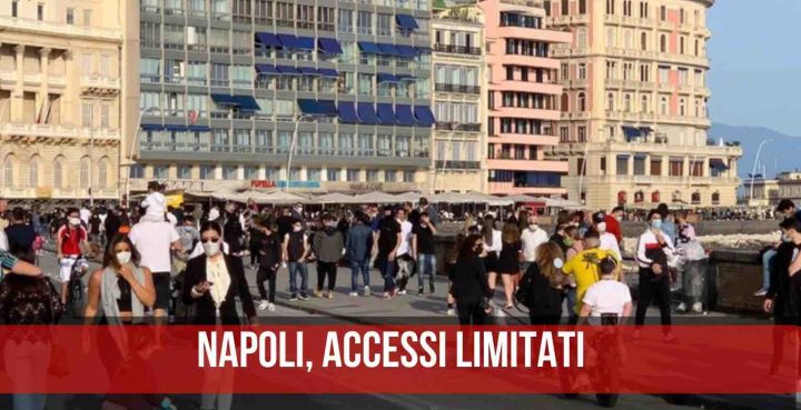 napoli lungomare piazza del plebiscito