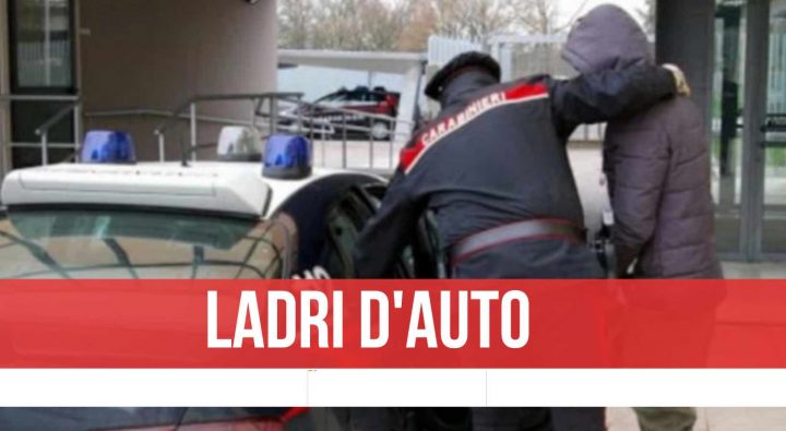 giugliano furto auto