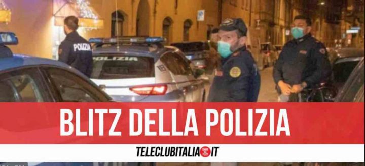 napoli bar chiuso polizia