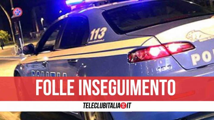 napoli inseguimento polizia