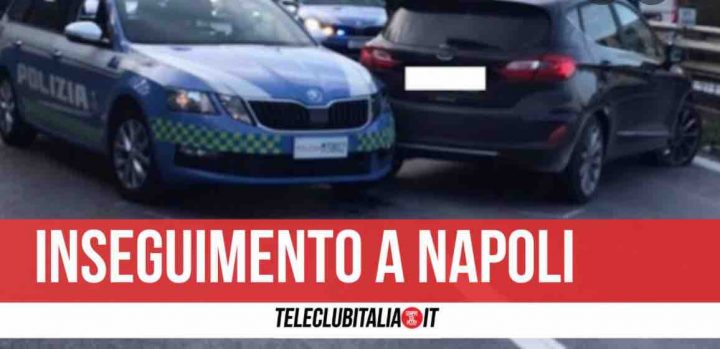 napoli sperona poliziotti arrestato