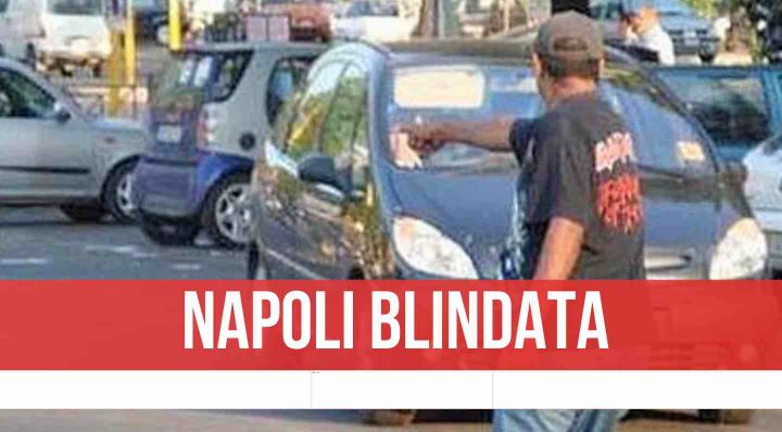 controlli napoli parcheggiatori abusivi