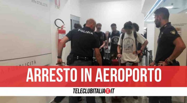 polizia arresto aeroporto napoli