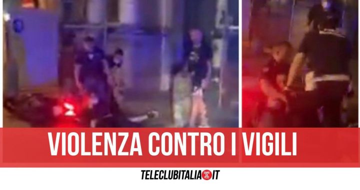 vigili picchiati napoli