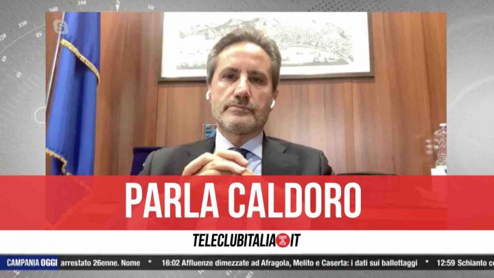 caldoro teleclubitalia movimento 5 stelle