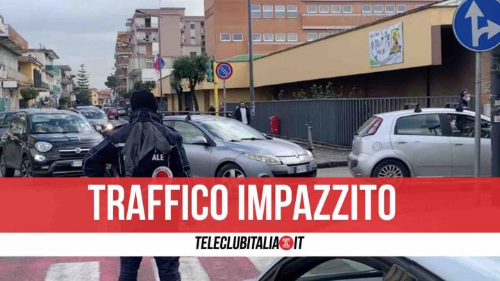 TRAFFICO TAMPONI GIUGLIANO