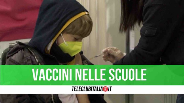 vaccini scuole napoli