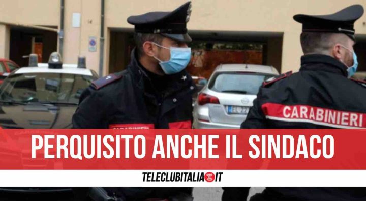 blitz comune torre annunziata perquisizioni