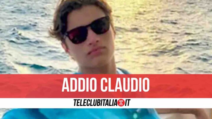 claudio mandia morto 17 anni battipaglia