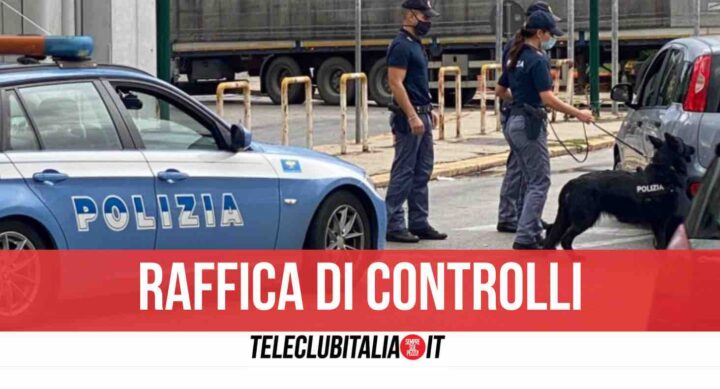 blitz secondigliano polizia carabinieri controlli