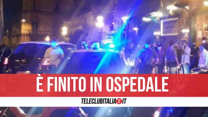 napoli accoltellato traffico