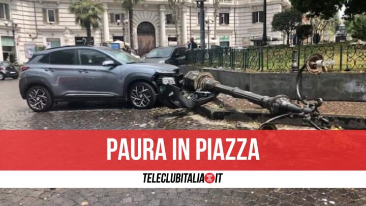 vomero incidente piazza vanvitelli