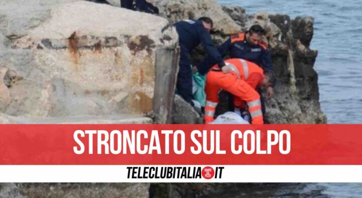 torre del greco morto 48enne sugli scogli