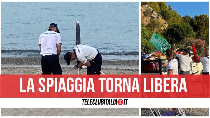 mondragone sequestro sdraio ombrelloni spiaggia libera