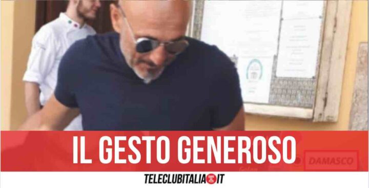 Tifosa del Napoli paga il conto in pizzeria a Spalletti: la reazione del Mister