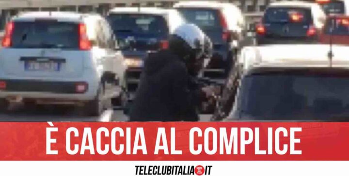 rapina asse mediano scampia arrestato 22enne