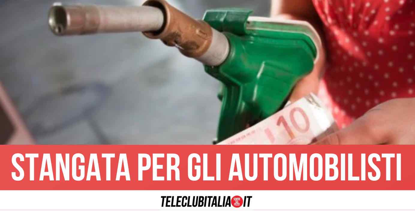 Benzina e diesel, addio allo sconto: quanto costerà un pieno