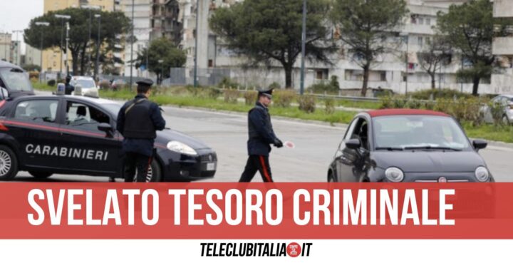 carabinieri scampia sequestro seat leon