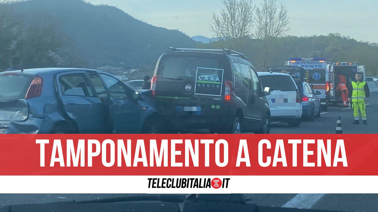 tamponamento a catena incidente a30 salerno caserta