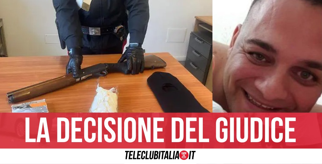 Giugliano, fucile e passamontagna nel borsone: scarcerato giuglianese