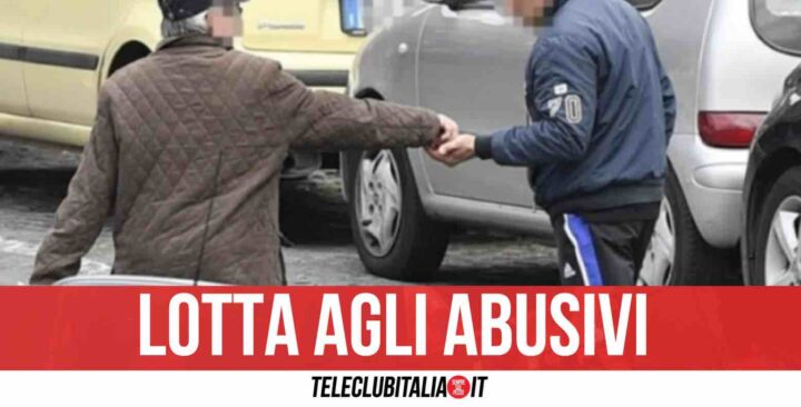 Napoli, soldi in cambio di parcheggio: arrestato 45enne 