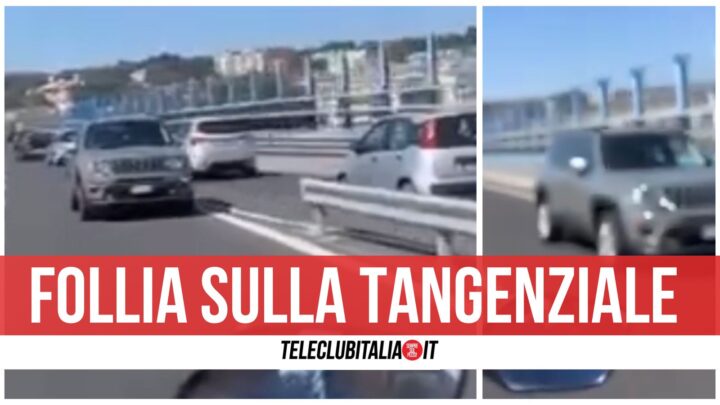 auto tangenziale suv retromarcia napoli video