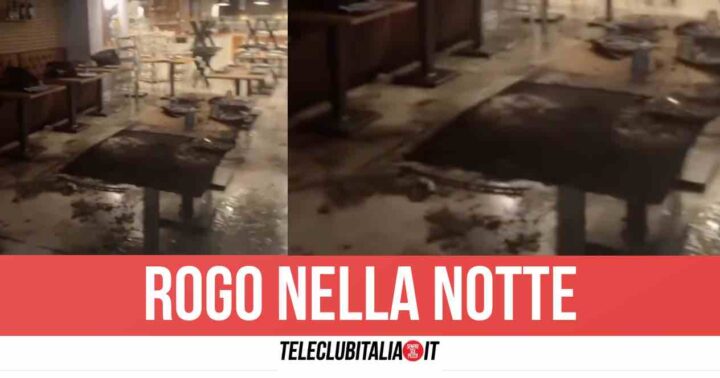 Secondigliano, molotov nella nota pizzeria: locale distrutto dalle fiamme